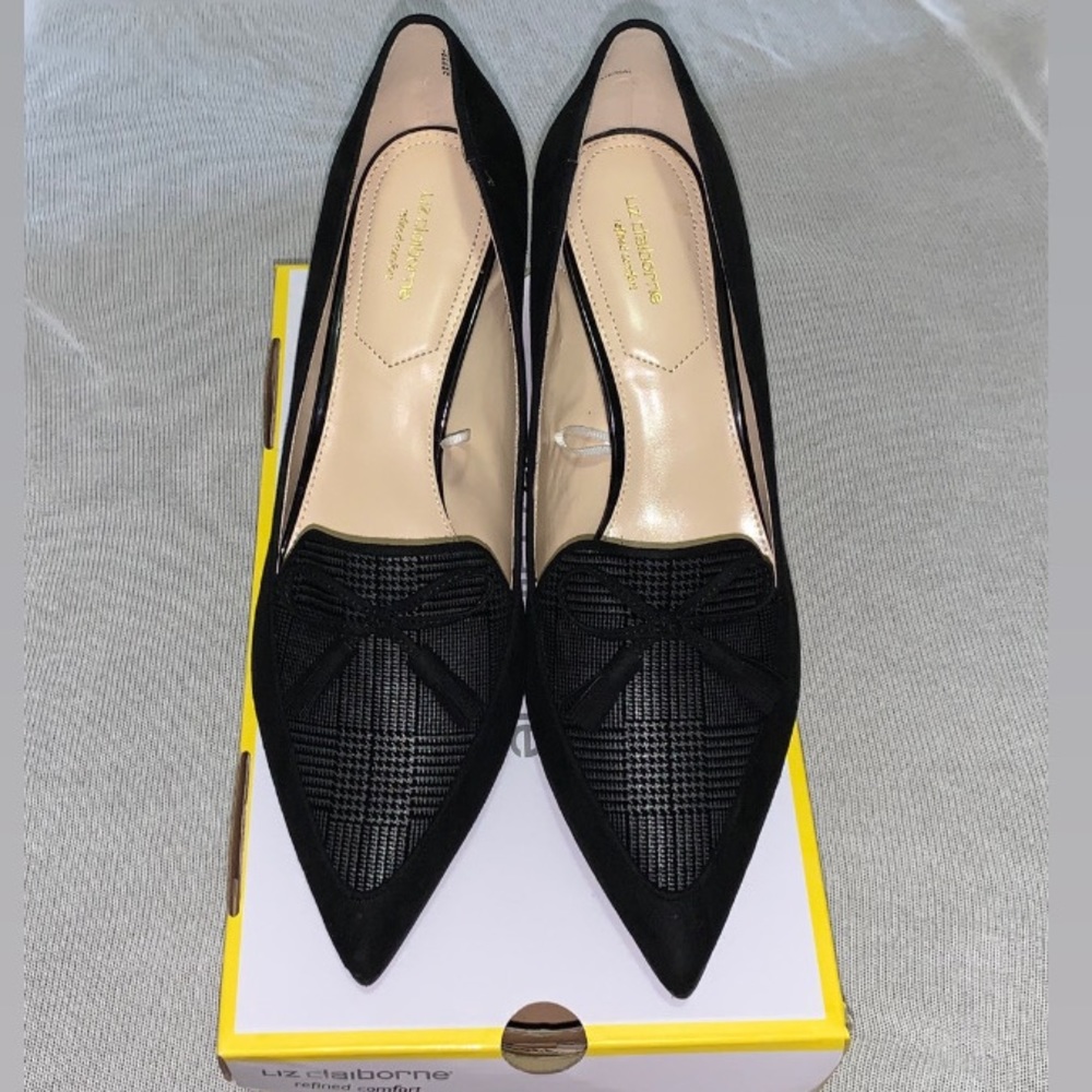 Beautiful black heels